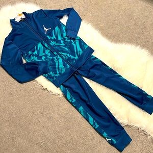 Jordan 2pc boys Size 6/7